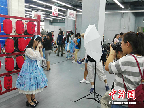 點(diǎn)擊進(jìn)入下一頁(yè)