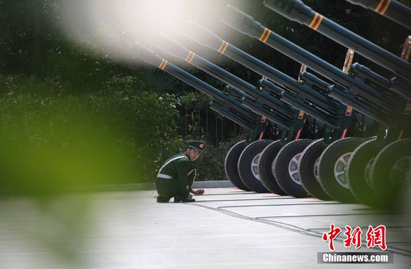 我國禮炮部隊(duì)首次在京外鳴放禮炮4