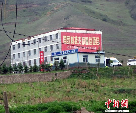 該鎳鐵礦長是青海省重點支持民營企業(yè)?！≮w凜松　攝