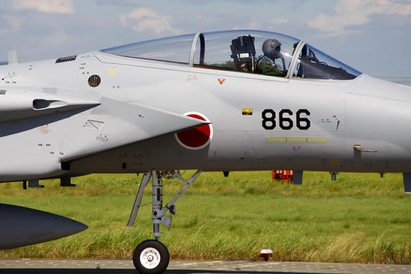 資料圖：航空自衛(wèi)隊編號866的F-15J戰(zhàn)斗機