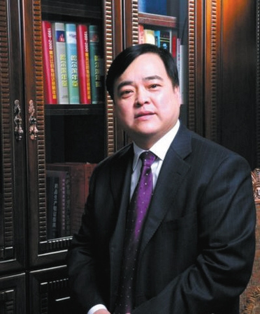 前“三精制藥”董事長(zhǎng)兼總經(jīng)理劉占濱。資料圖片