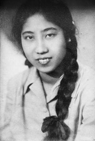 1959年，剪發(fā)之前特意拍的。
