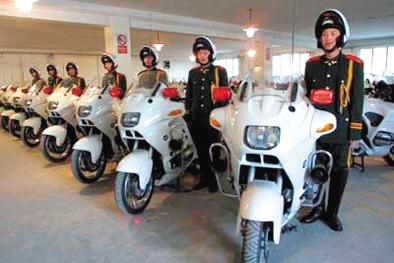 中國恢復國賓車隊摩托護衛(wèi) 曾因阻塞交通被取消