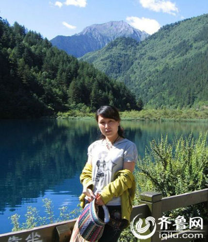 試卷出題者是山東師大附中英語(yǔ)老師謝卉。