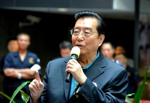 圖為開幕式上的李雙江。