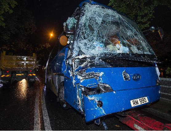 內(nèi)地、韓國旅游團在港遇交通意外-53人受傷4