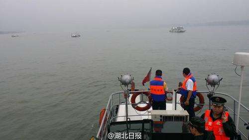 圖為現(xiàn)場救援畫面。
