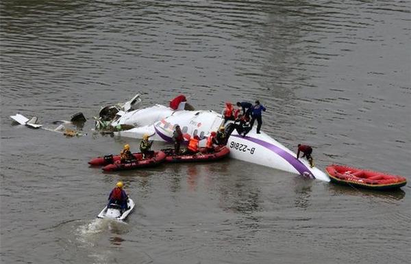 復興空難飛機殘骸。（圖片來源：臺灣聯(lián)合新聞網(wǎng)）