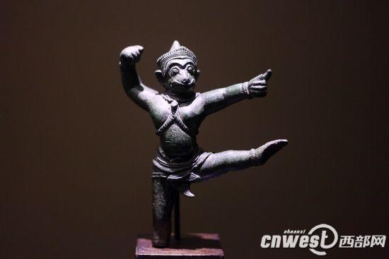 展覽的猴神哈奴曼雕塑，或?yàn)閷O悟空原型。