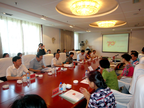 臺(tái)盟遼寧省委召開(kāi)紀(jì)念抗戰(zhàn)勝利70周年座談會(huì)