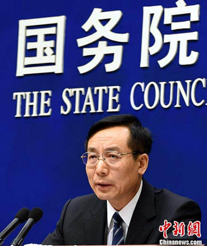 2月29日下午，國務(wù)院新聞辦在北京舉行新聞發(fā)布會，國家食品藥品監(jiān)督管理總局局長畢井泉介紹食品藥品安全工作情況，并答記者問。<a target='_blank' href='http://www.chinanews.com/'>中新社</a>記者 張勤 攝
