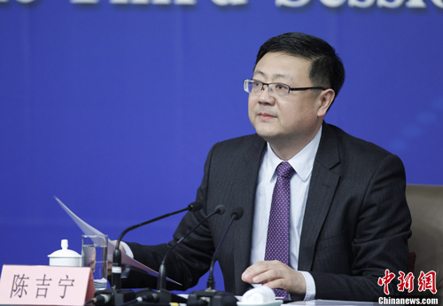 資料圖。環(huán)境保護(hù)部部長(zhǎng)陳吉寧。<a target='_blank' href='http://www.chinanews.com/'>中新社</a>記者 杜洋 攝