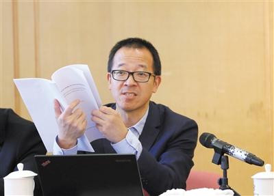俞敏洪 全國(guó)政協(xié)委員、新東方教育科技集團(tuán)董事長(zhǎng) 新京報(bào)記者 薛珺 攝