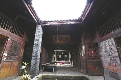 胡崇紳捐出的老宅，有700平方米，價值百萬元以上。