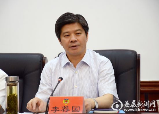 婁底市政協(xié)召開(kāi)專(zhuān)題會(huì)議探討“高鐵經(jīng)濟(jì)”