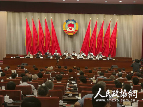 政協(xié)十二屆全國委員會常務(wù)委員會第十六次會議在京閉幕。齊波 攝