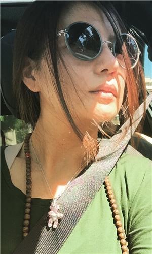 這條108顆手串的出鏡率極高，大家從圖片中能看出來是什么材質(zhì)的嗎？