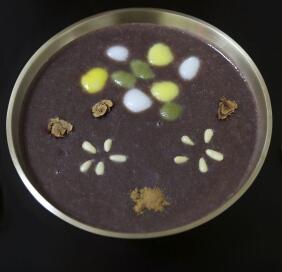 脾胃虛弱？ 中醫(yī)教你5個(gè)調(diào)理食療粥