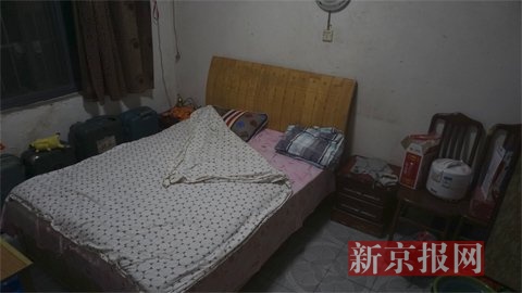 姚永勝的租房位于火車站職工老宿舍。 新京報(bào)記者曹曉波攝