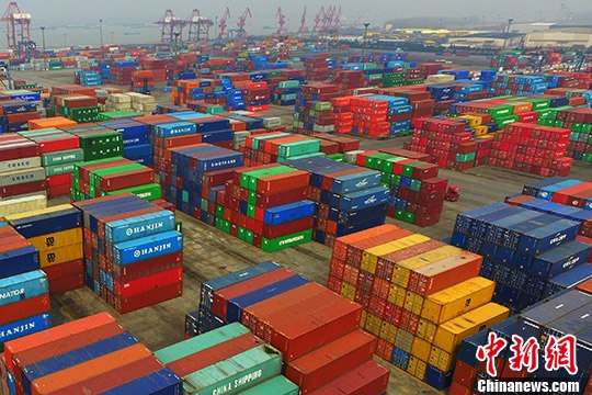 進(jìn)出口集裝箱（資料圖）。 <a target='_blank' href='http://www.chinanews.com/'>中新社</a>記者 泱波 攝