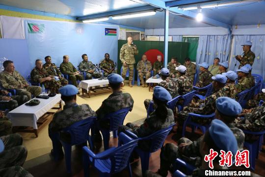 與各出兵國調(diào)研?！±钚?攝