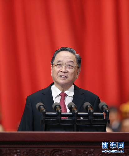 3月3日，中國(guó)人民政治協(xié)商會(huì)議第十二屆全國(guó)委員會(huì)第五次會(huì)議在北京人民大會(huì)堂開(kāi)幕。這是俞正聲代表政協(xié)第十二屆全國(guó)委員會(huì)常務(wù)委員會(huì)作工作報(bào)告。新華社記者 姚大偉 攝