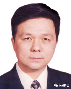 胡有清，全國政協(xié)委員、臺盟南京市委會原主委