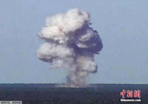阿富汗楠格哈爾省山區(qū)是極端組織相對活躍的地區(qū)，極端組織在該省控制了一定的區(qū)域。目前阿富汗軍方正在美軍的配合下對該地區(qū)的極端組織進(jìn)行打擊。(資料圖)