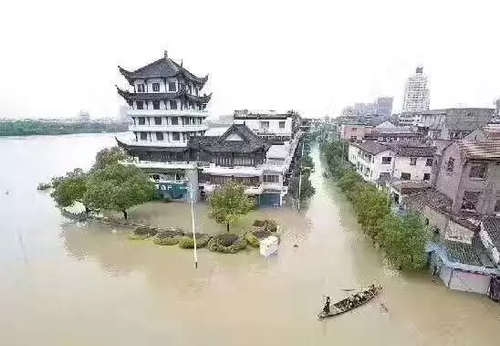 錢(qián)塘江流域暴發(fā)建國(guó)后第二大洪水 百年古橋被沖毀