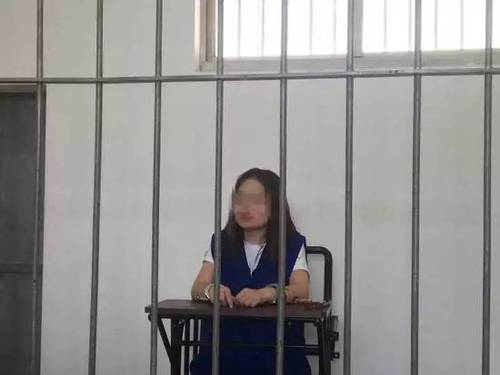 “黃鱔門”女主播：運(yùn)氣不好才被抓 老公等我領(lǐng)證