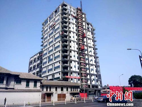 正在建設(shè)中的樓房。<a target='_blank' href='http://www.chinanews.com/' >中新網(wǎng)</a>記者 李金磊 攝