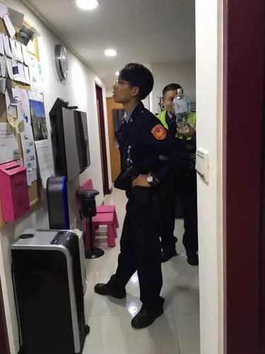 情侶網(wǎng)上訂臺灣民宿 入住后發(fā)現(xiàn)房內(nèi)布滿攝像頭