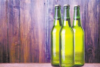資料圖：啤酒瓶 圖片來源：科技日?qǐng)?bào)