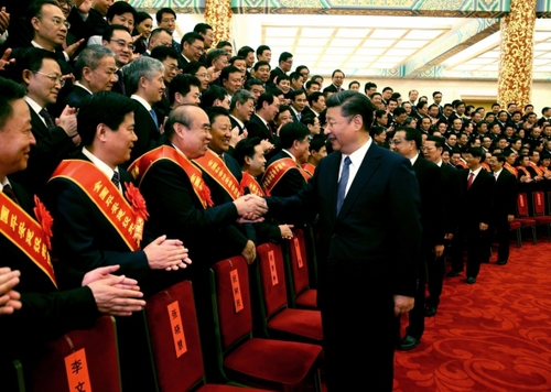 習(xí)近平會見全國社會治安綜合治理表彰大會代表