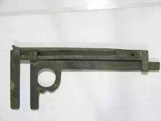 東漢，銅卡尺，揚(yáng)州博物館