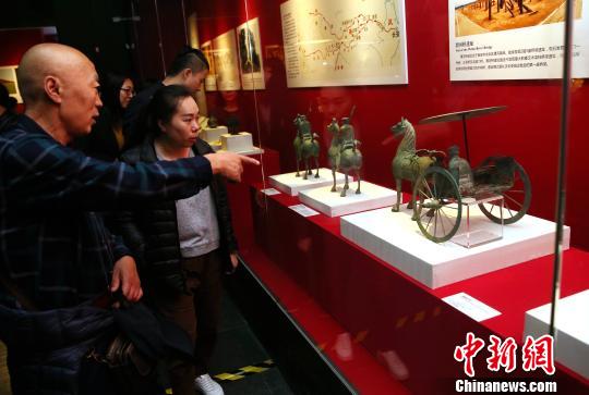 圖為展覽現(xiàn)場?！堖h(yuǎn) 攝