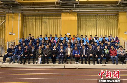 參與活動人員合影。 <a target='_blank' href='http://www.chinanews.com/' >中新網(wǎng)</a> 翟璐 攝
