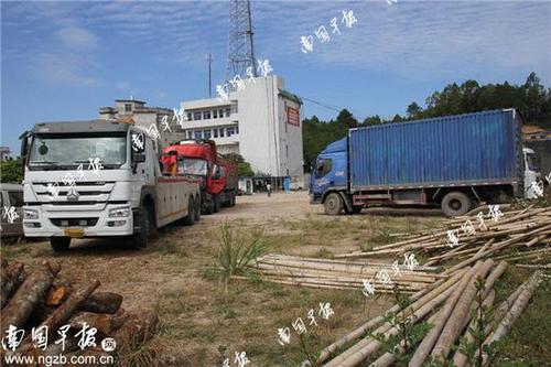 廣西現(xiàn)天價拖車費(fèi)4公里9000元 修理廠:只是行價