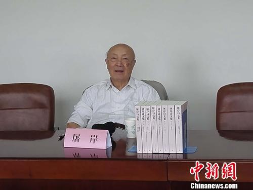 資料圖：93歲著名詩人、翻譯家屠岸。