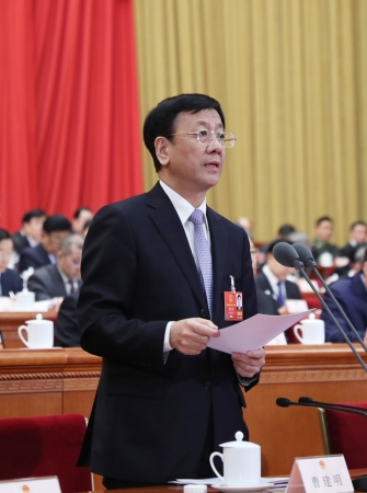 （2）十三屆全國人大一次會(huì)議舉行第四次全體會(huì)議