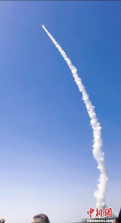 火箭發(fā)射升空。唐明軍 攝