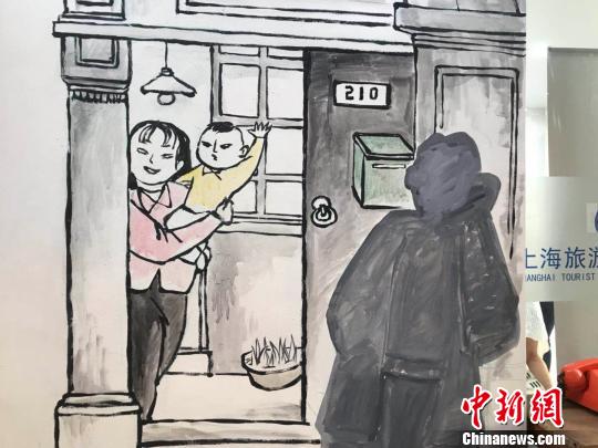 以前居民都要在弄堂口的傳呼電話亭打電話?！⊥踝訚?攝