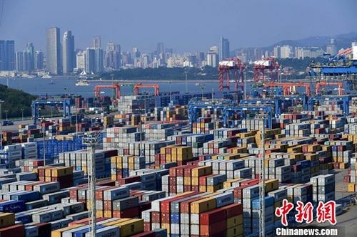 資料圖：福建廈門(mén)海滄嵩嶼碼頭。<a target='_blank' href='http://www.chinanews.com/'>中新社</a>記者 王東明 攝