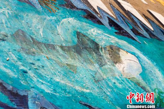 海口首條3D斑馬線。　凌楠 攝