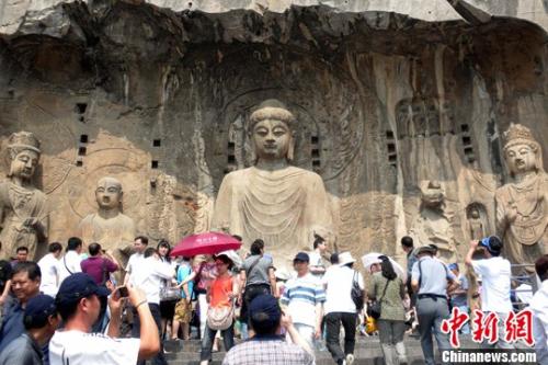 資料圖：洛陽(yáng)龍門(mén)石窟。<a target='_blank' href='http://www.chinanews.com/'>中新社</a>發(fā) 王中舉 攝 