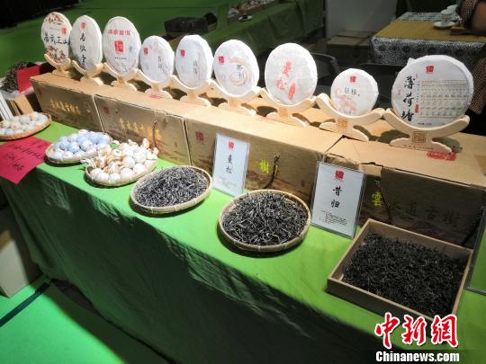 圖為2018南寧茶博會(huì)上展出的產(chǎn)品?！铌悺z
