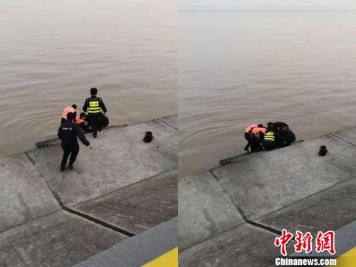 圖為：民警機(jī)智解救化險為夷。海寧公安供圖