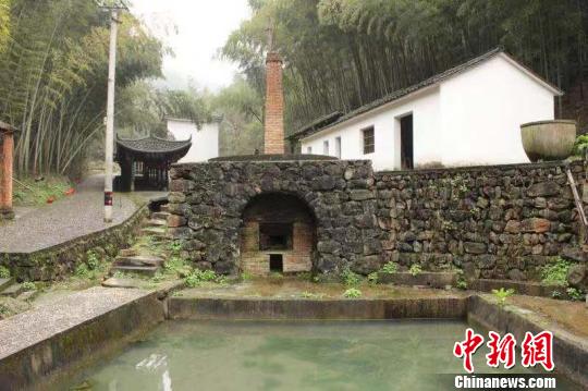 富陽竹紙制造遺址?！∨頃韵?攝