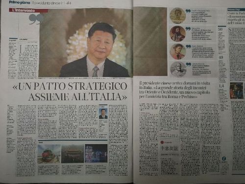 國家主席習(xí)近平在意大利《晚郵報》發(fā)表題為《東西交往傳佳話?中意友誼續(xù)新篇》的署名文章。新華社記者王曄攝