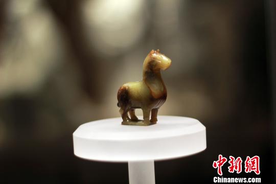 孔子博物館5月10日起正式帶觀眾試運行，商周十供、黃玉馬等最為珍貴的孔府舊藏揭開神秘面紗?！⊥躏w 攝